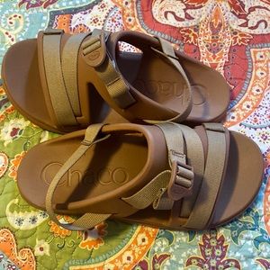 brown chaco sandals